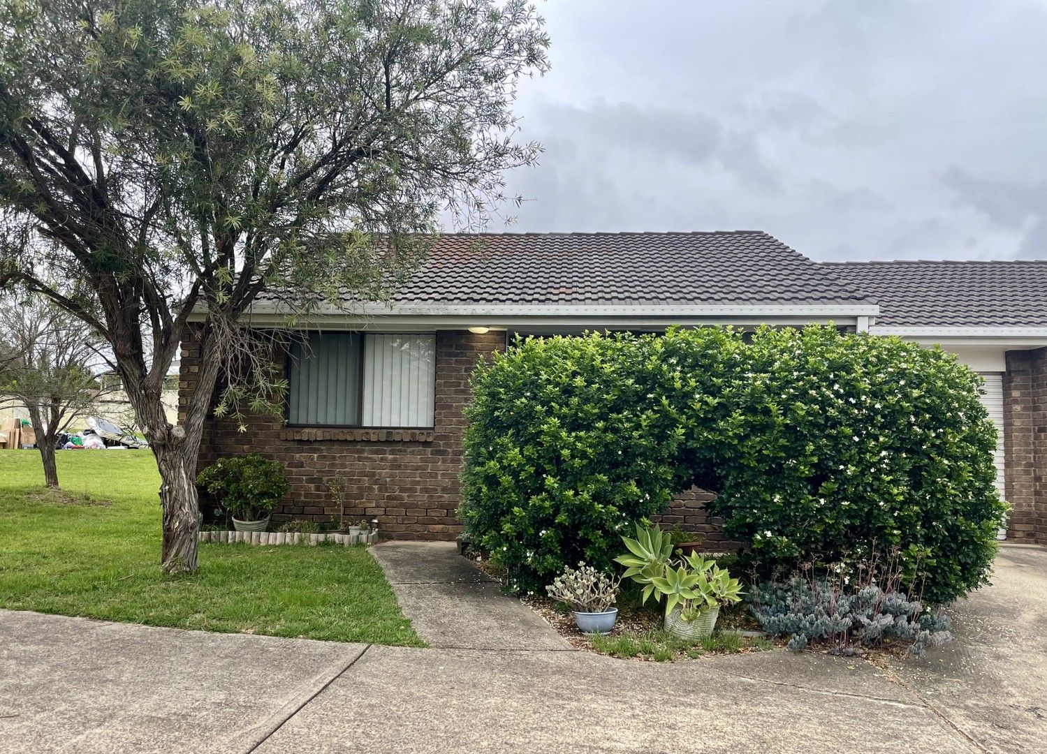 1/16 Bensley Road, Macquarie Fields NSW 2564 House For Rent Domain