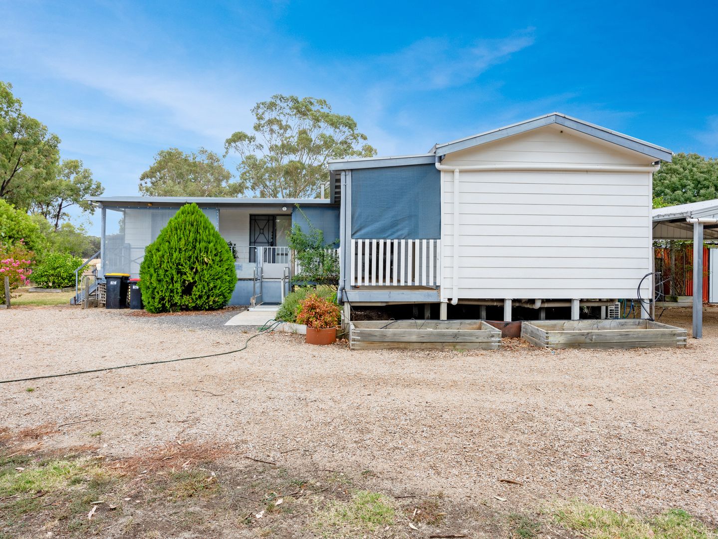 6 Main Street, Devenish VIC 3726, Image 1