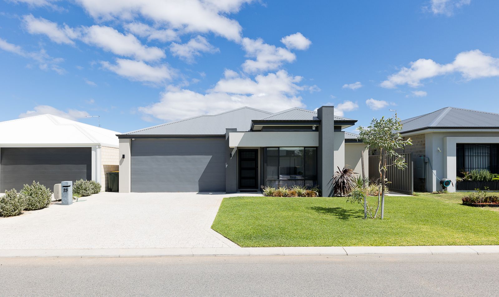 4 bedrooms House in 23 Carmine Chase BRABHAM WA, 6055
