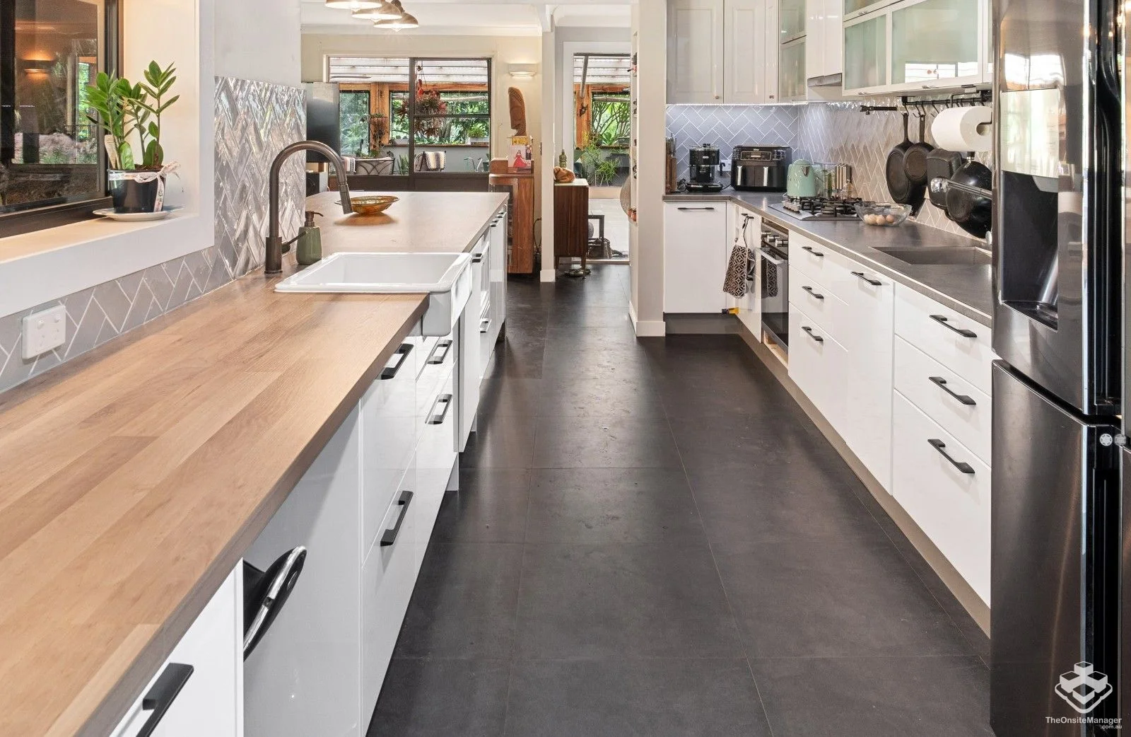 367 Stoney Camp Road, Greenbank QLD 4124