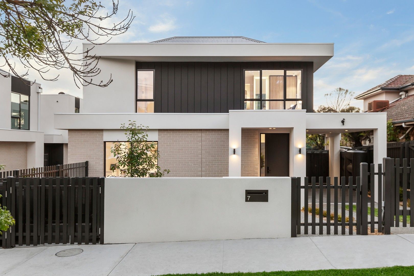 7 Valdemar Court Brighton East VIC 3187 Domain