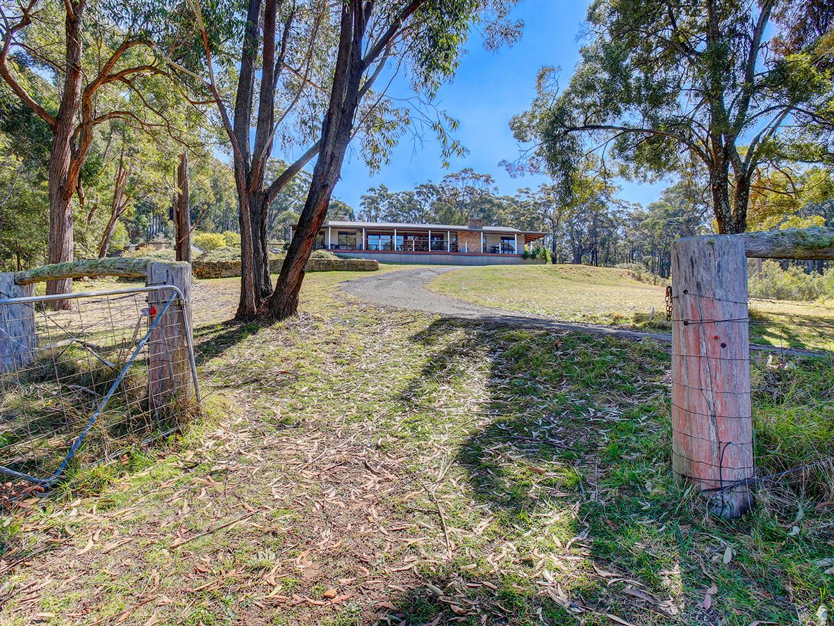 100 Grevillea Place, Colo Vale NSW 2575, Image 1