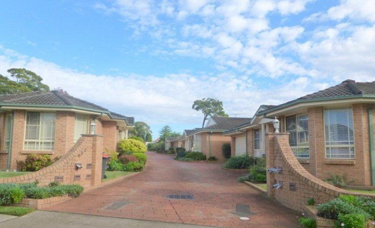 3 bedrooms Townhouse in 8/900-902 Forest Road PEAKHURST NSW, 2210