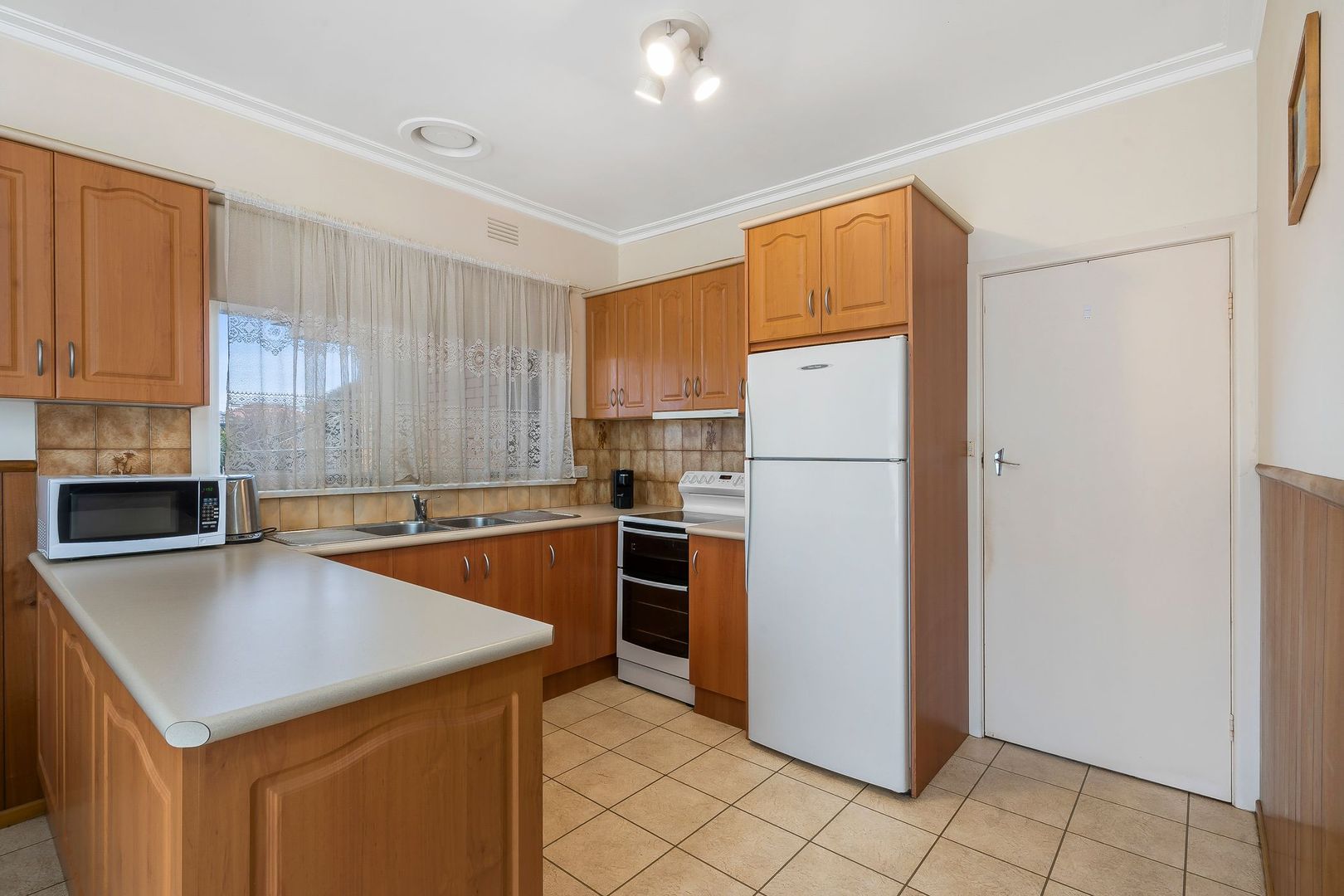 67 Bruce Street, Bell Park VIC 3215, Image 2