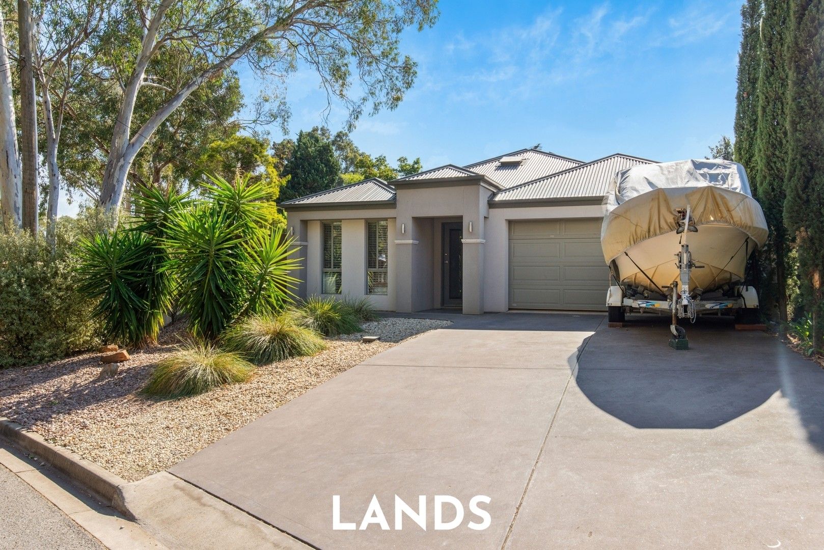 8 Lincoln Drive, Redwood Park SA 5097, Image 0