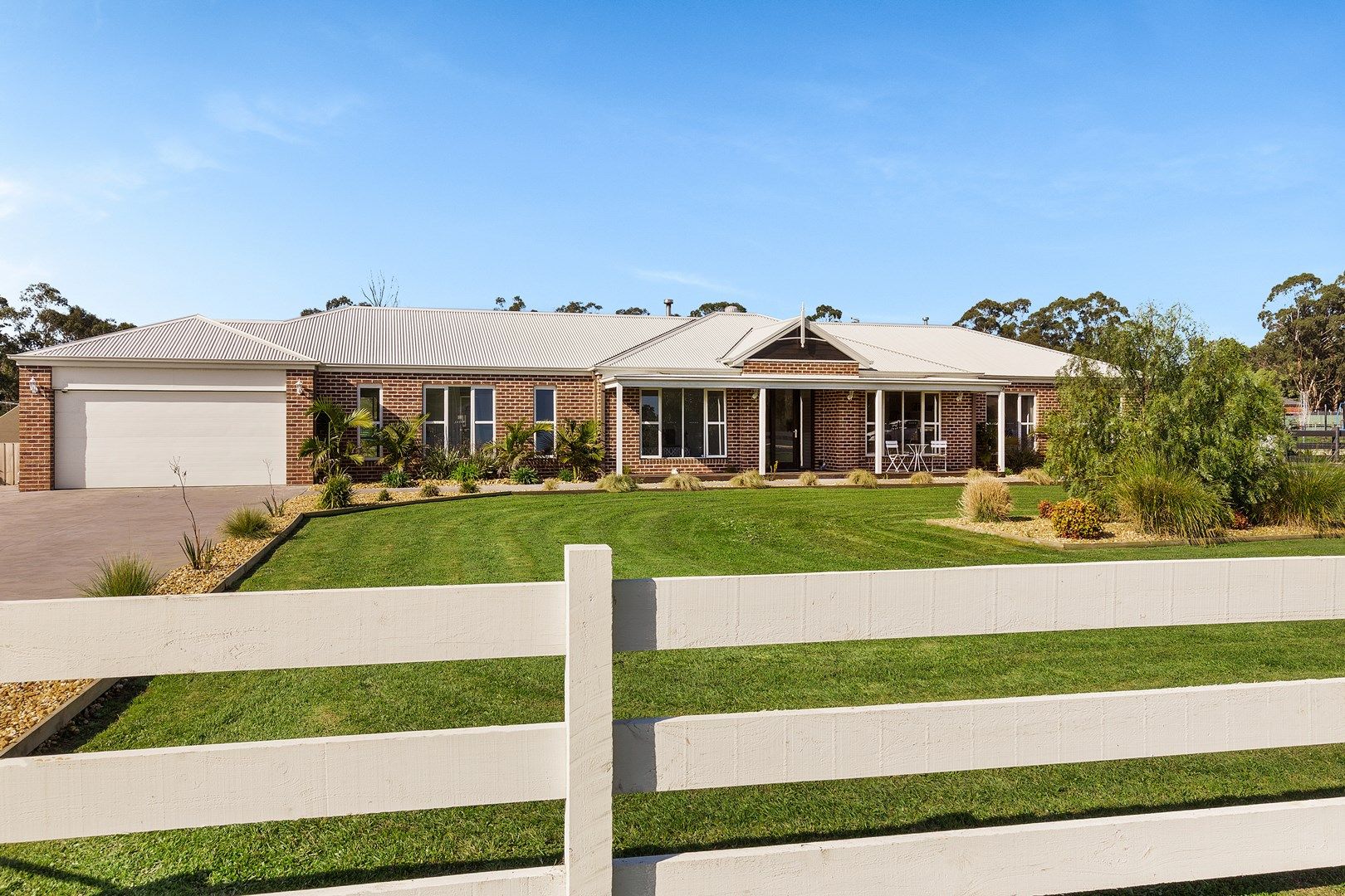 6 Ripplebrook Court, Drouin VIC 3818, Image 0