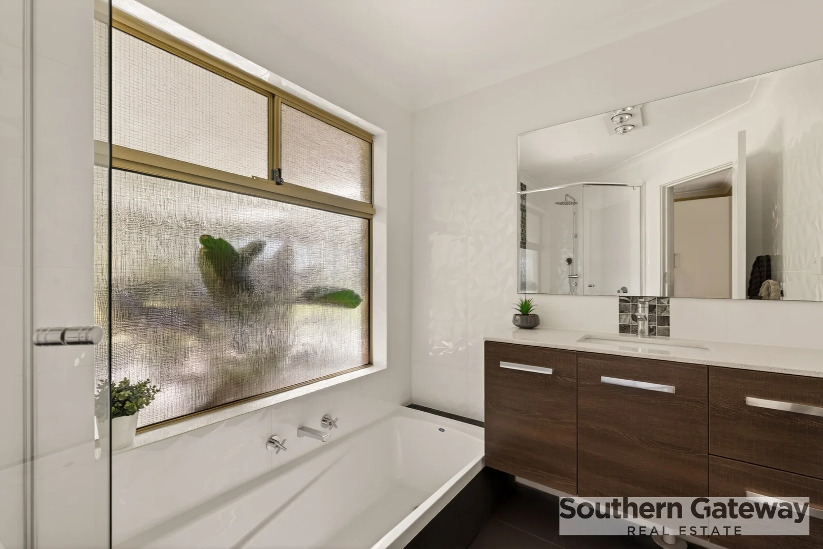 Additional image 24 of 6 Silversmith Street, Wellard WA 6170