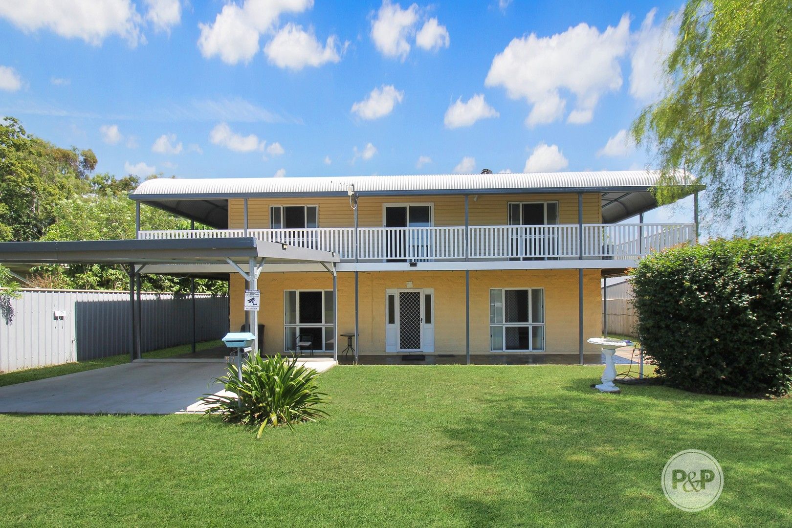 4 bedrooms House in 57 Marlin Street BALGAL BEACH QLD, 4816