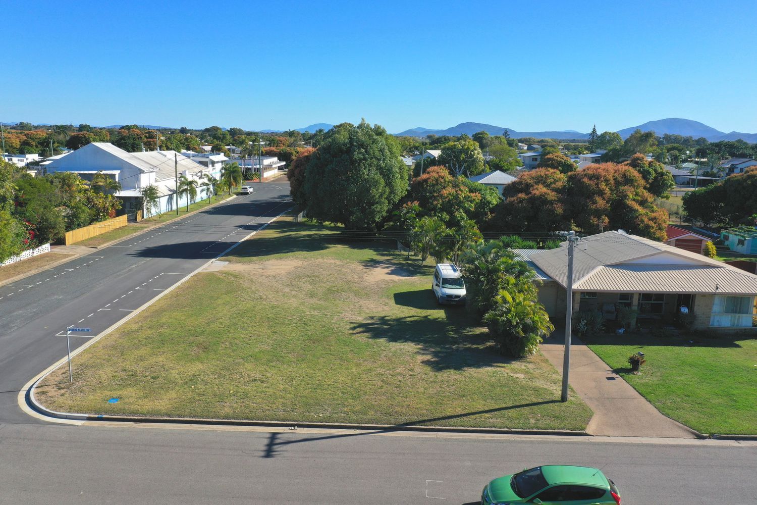 41 Queens Beach Esplanade, Bowen QLD 4805 Domain