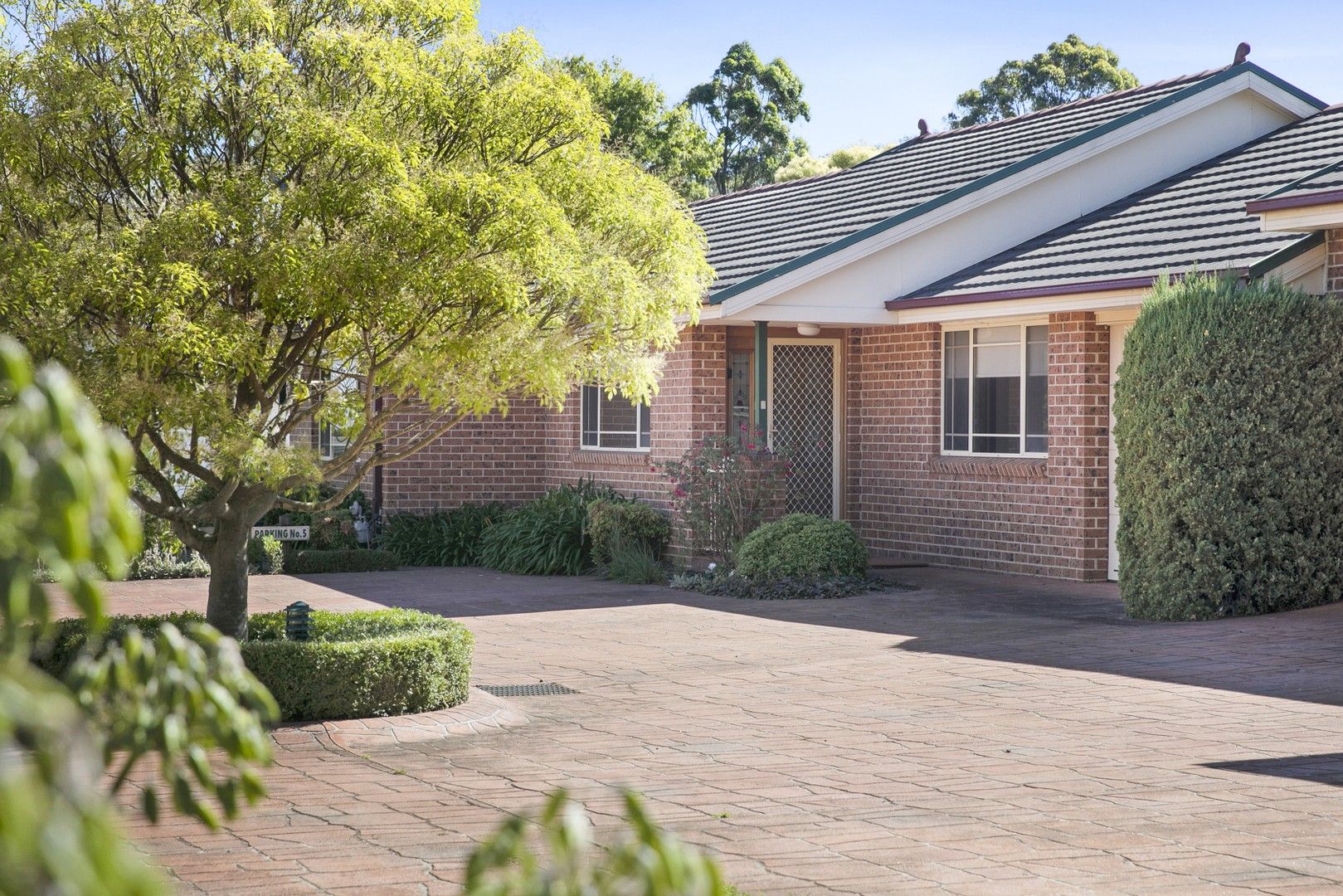 2 bedrooms Townhouse in 5/61 Regent Street MITTAGONG NSW, 2575