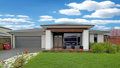 Picture of 16 Cubbie Way, CLYDE NORTH VIC 3978