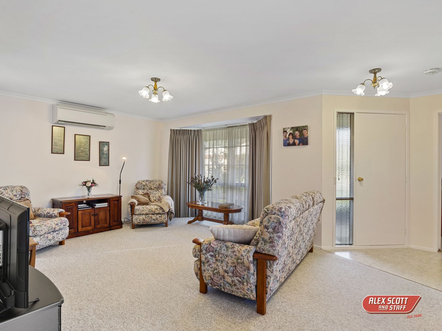 3 Clinton Court, Leongatha VIC 3953, Image 1