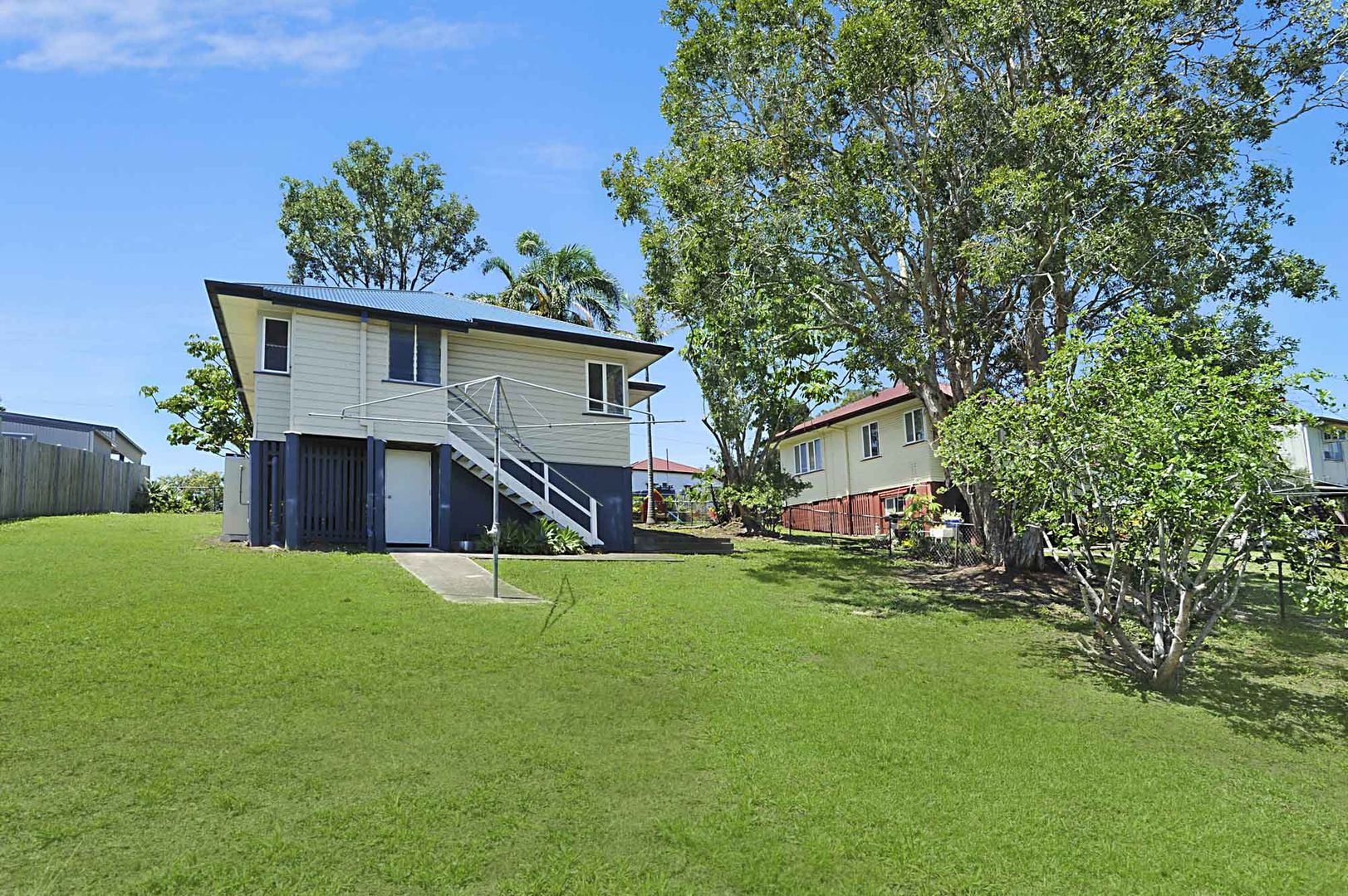 10 Crystal Street, Holland Park QLD 4121, Image 2