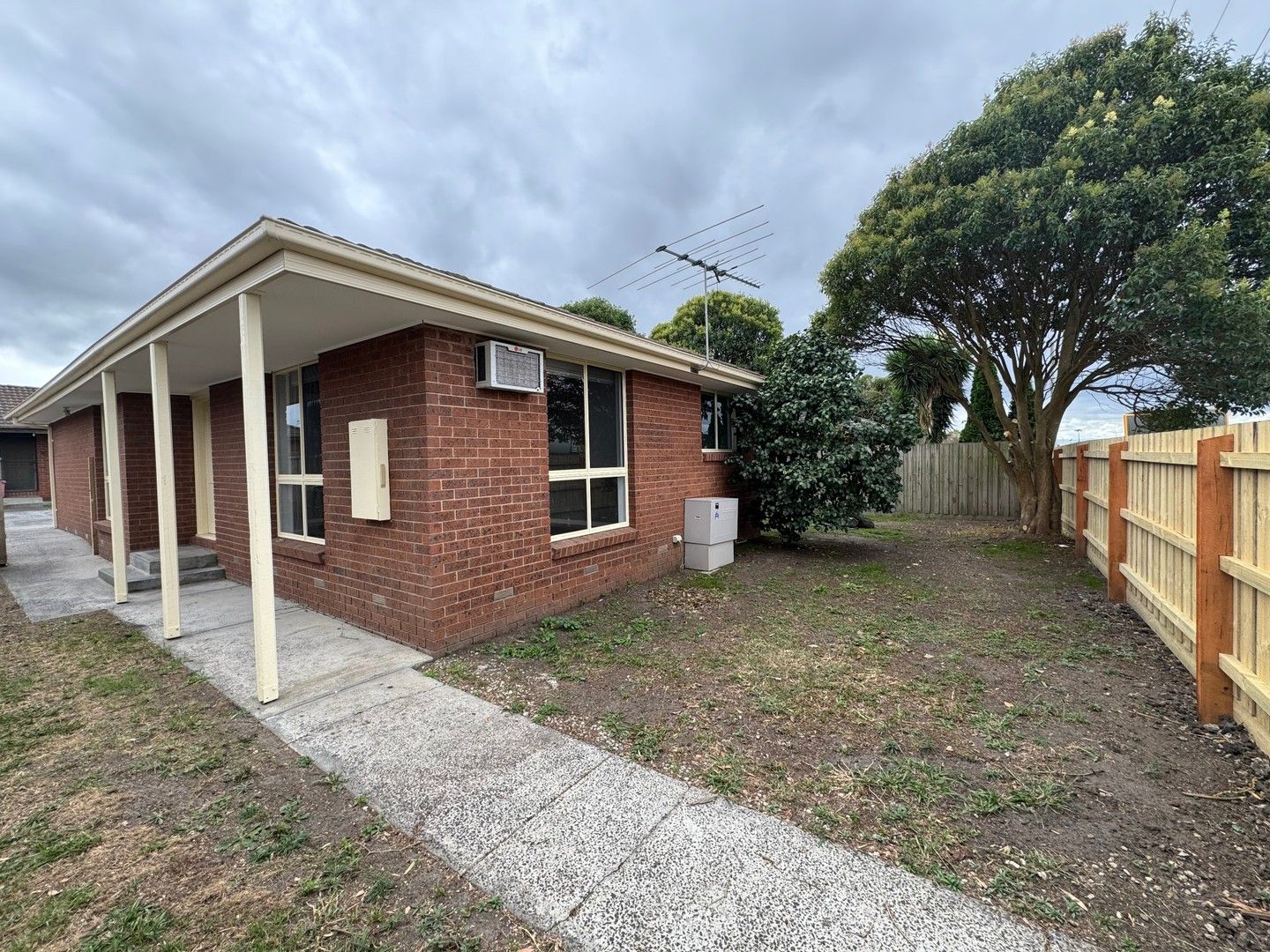 3 bedrooms Block of Units in 3/15 Lecky Street CRANBOURNE EAST VIC, 3977