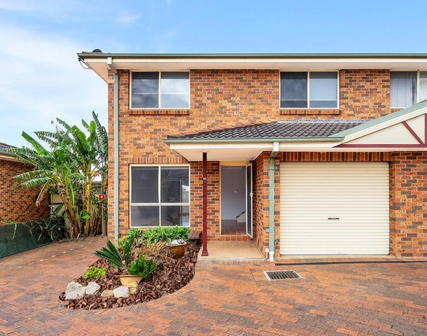 10/130 Glenfield Road, Casula NSW 2170