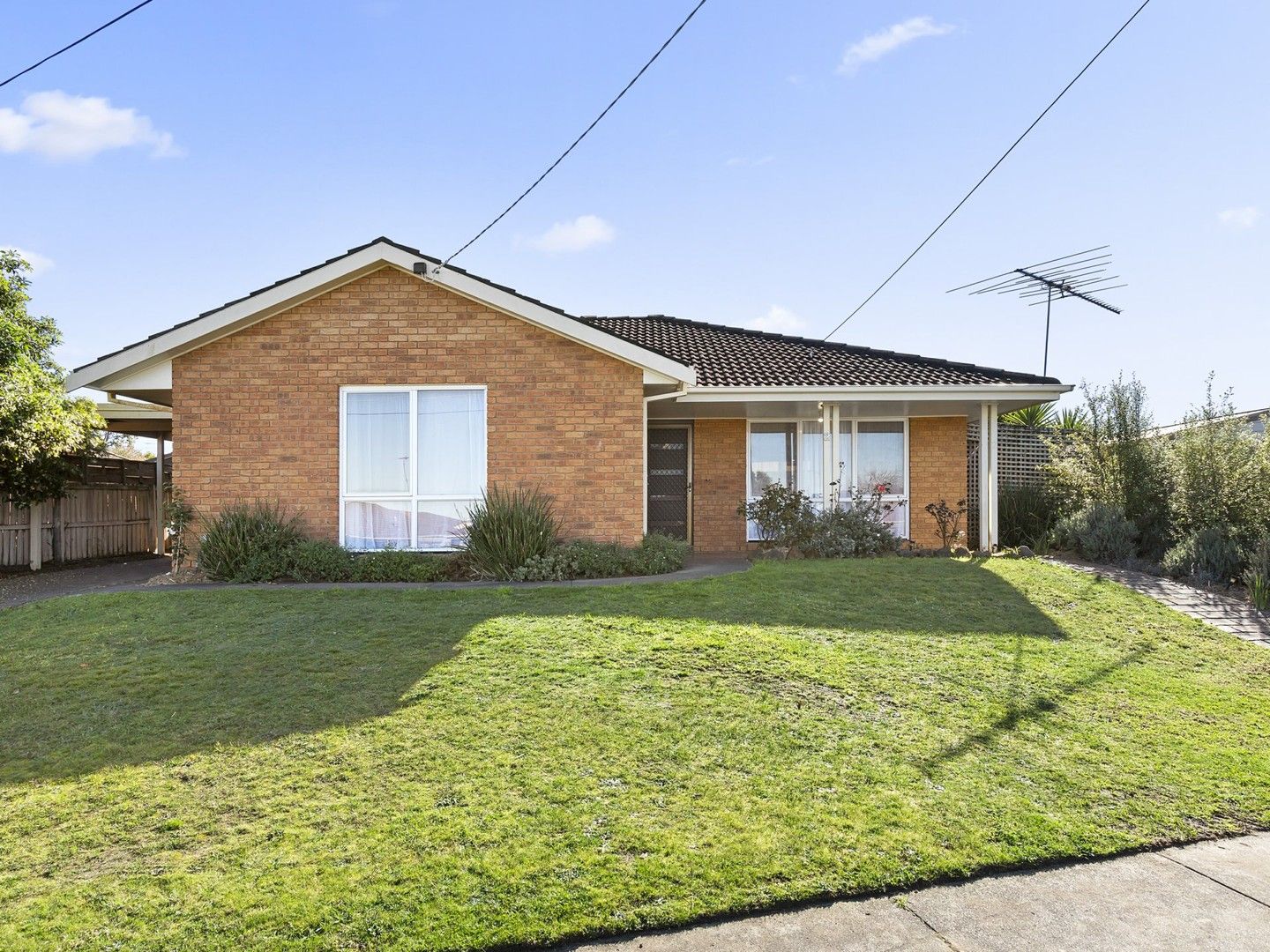 2 Villea Avenue, Grovedale VIC 3216