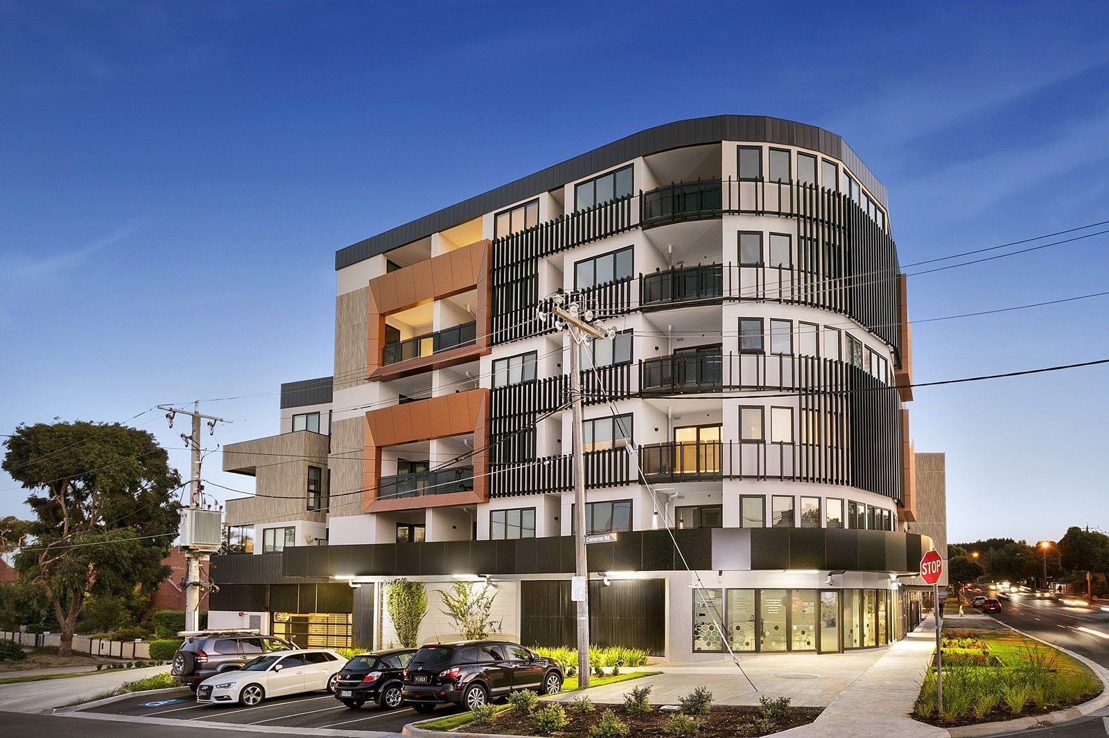 2 bedrooms Apartment / Unit / Flat in 209/316 Pascoe Vale Road ESSENDON VIC, 3040