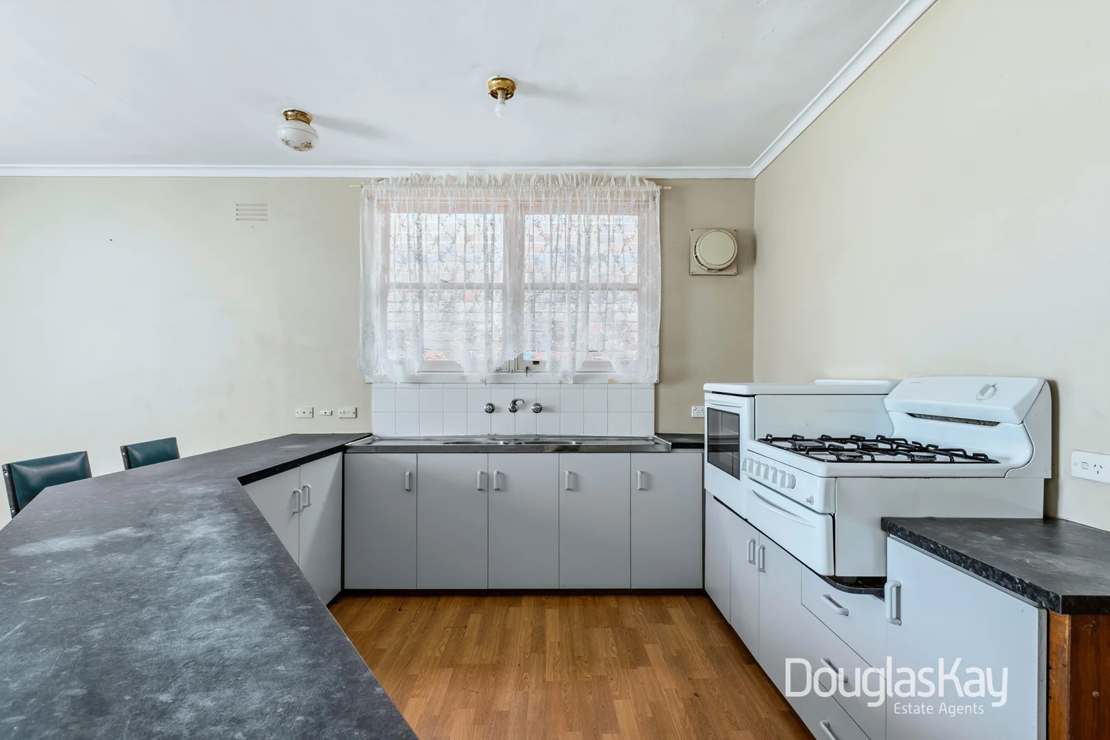 Additional image 4 of 27 Benjamin Street, Sunshine VIC 3020