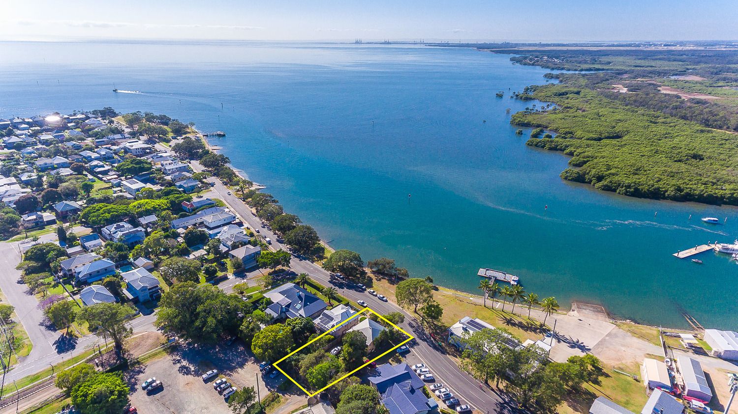 2 Allpass Parade, Shorncliffe QLD 4017, Image 0