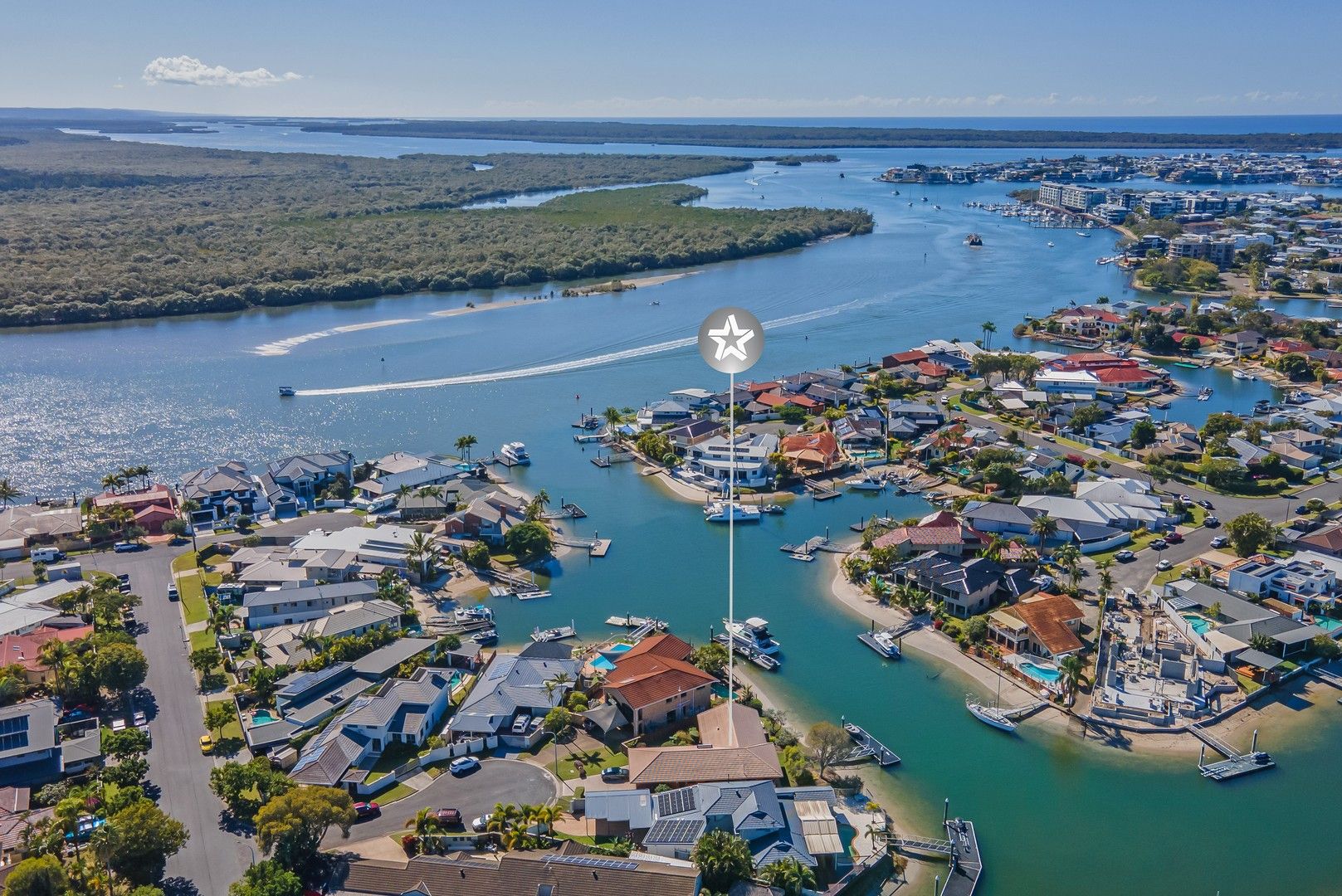 2 Shute Court, Paradise Point QLD 4216, Image 0