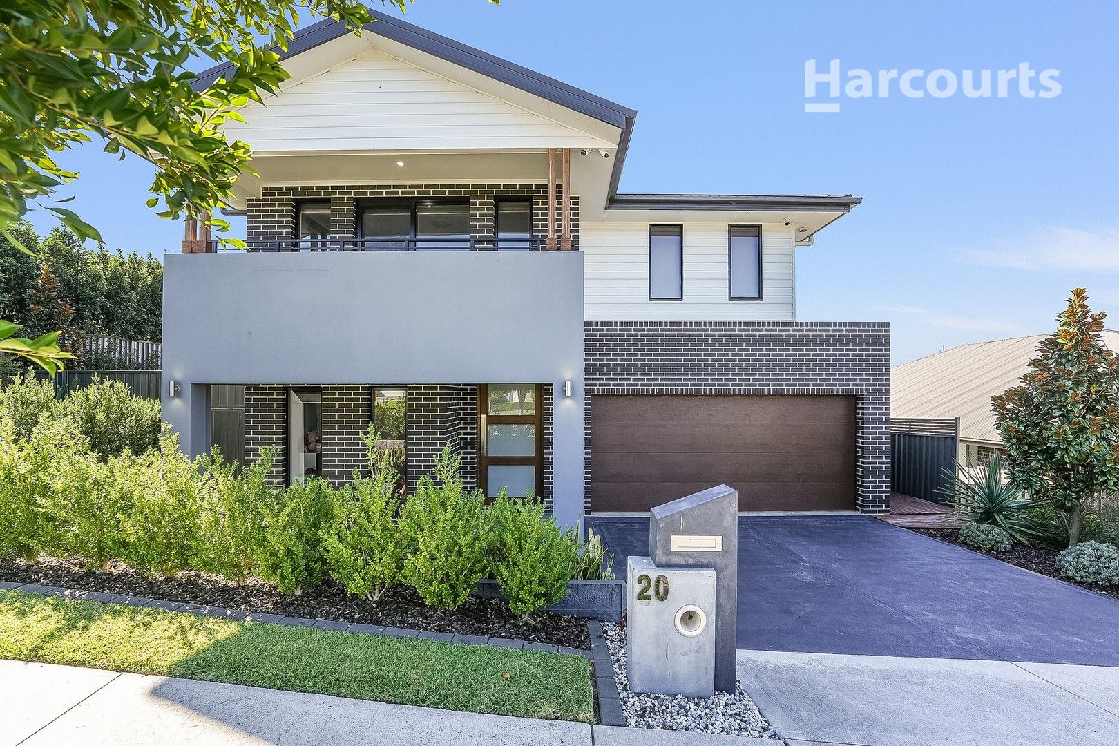 4 bedrooms House in 20 Lustre Place COBBITTY NSW, 2570