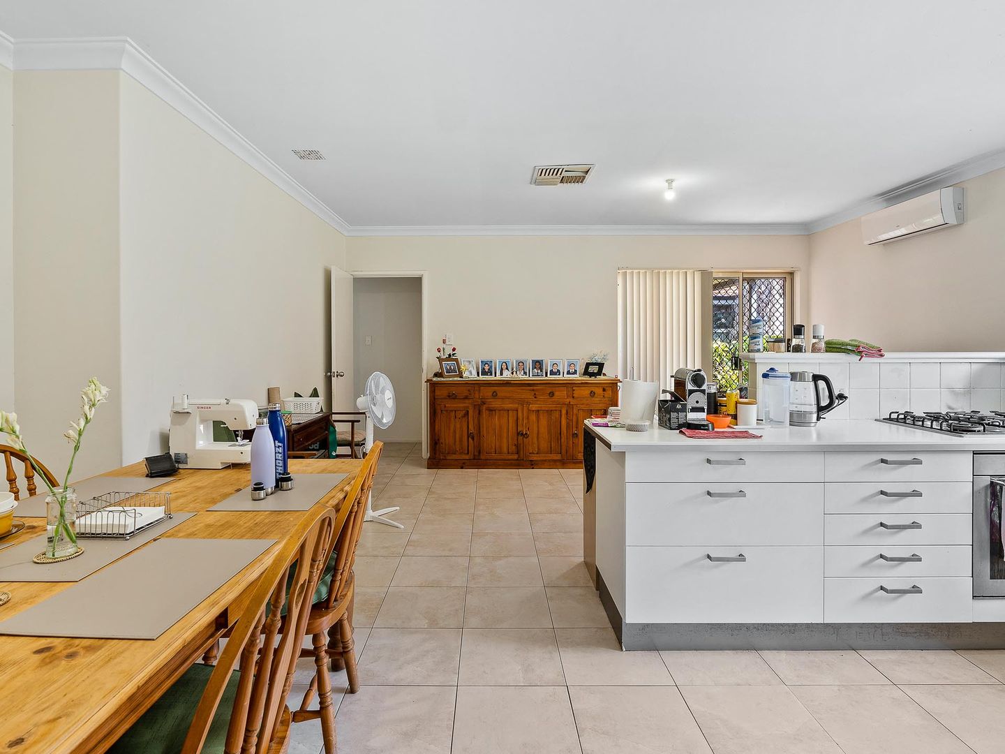 11 Solanum Court, Ellenbrook WA 6069, Image 2