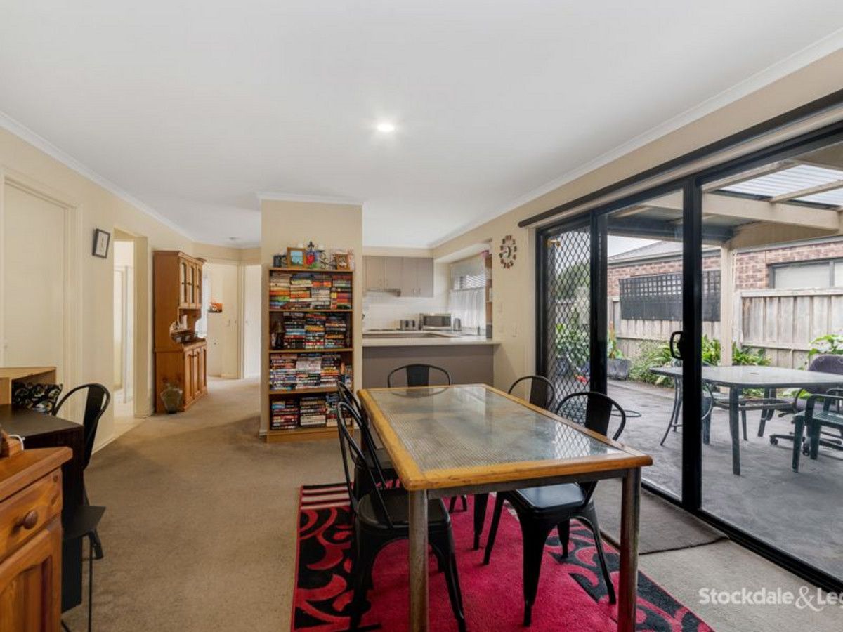 17 Edenborough Way, Bannockburn VIC 3331, Image 2