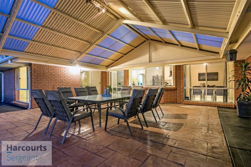 2 Mensforth Court, Paralowie SA 5108, Image 2