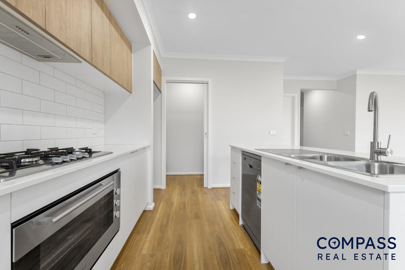 Additional image 5 of 2 Tipperary Drive, Rockbank VIC 3335