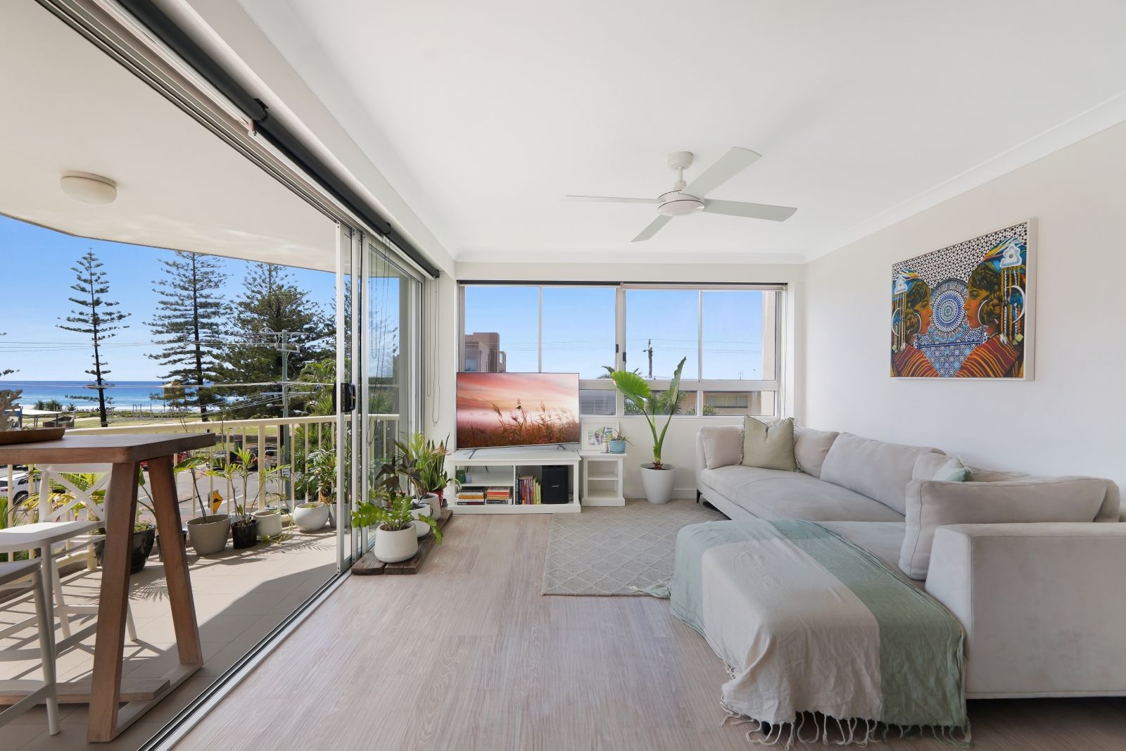 9/158 Hedges Avenue, Mermaid Beach QLD 4218, Image 0