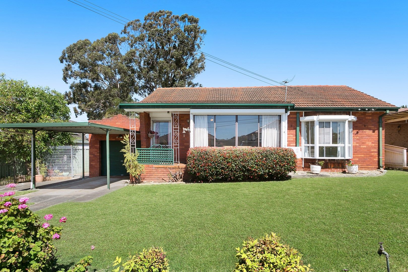 2 Mainsbridge Avenue, Liverpool NSW 2170, Image 0