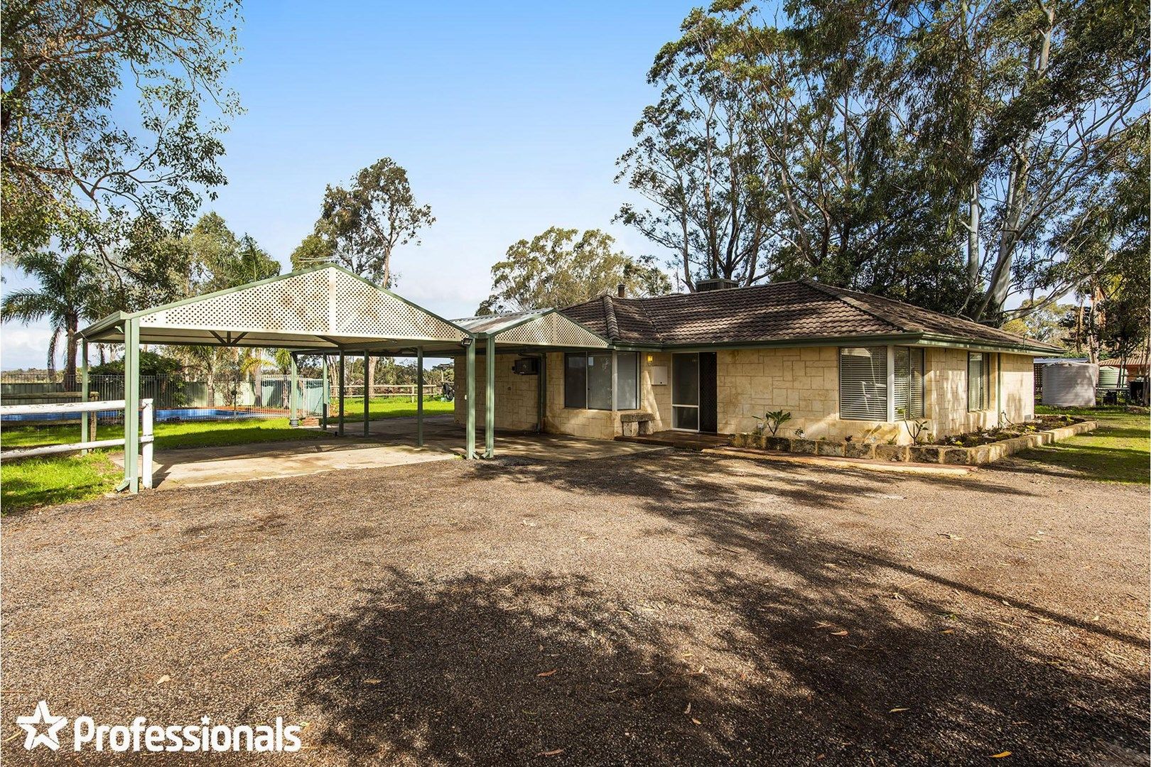 235 Boomerang Road, Oldbury WA 6121, Image 0