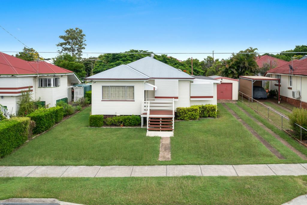3 Schelbach St, Booval QLD 4304, Image 0
