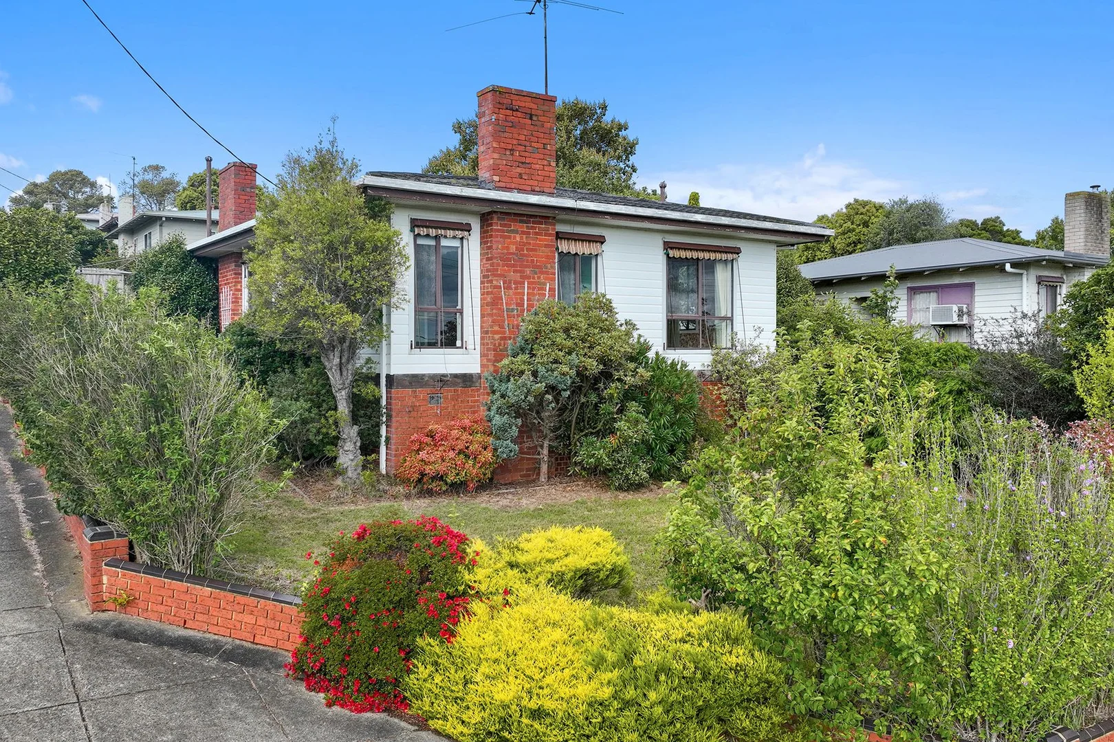 24 Burton Street, Warragul VIC 3820