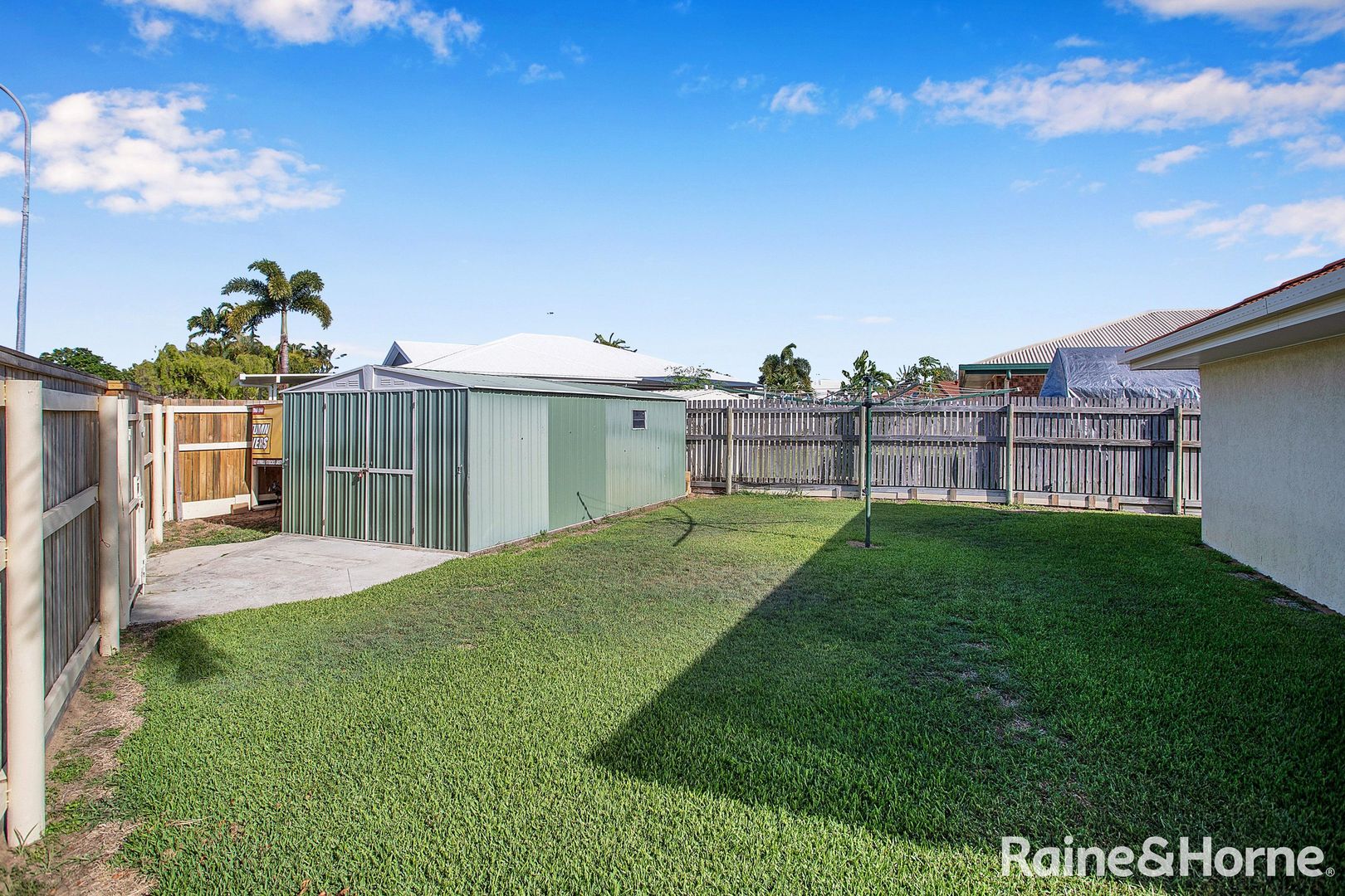 22 Nautilus Parade, Bucasia QLD 4750, Image 2