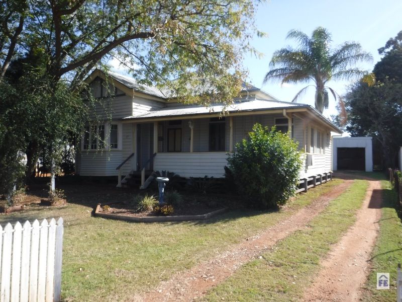 17 Belle Street, Kingaroy QLD 4610