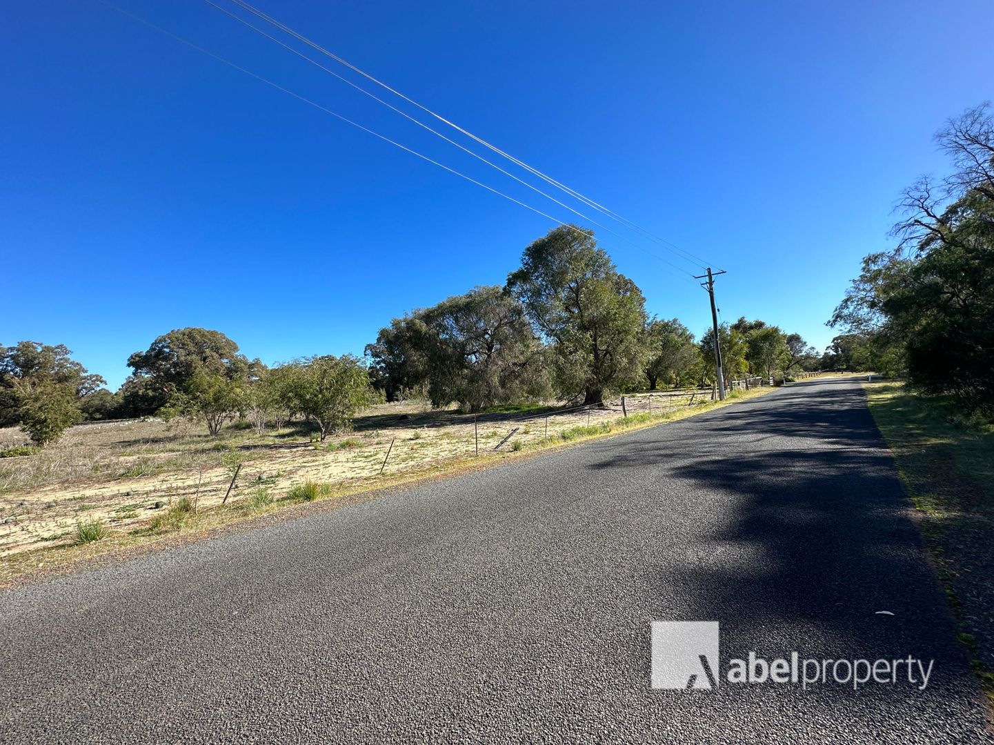 101 Holmes Road, Lake Clifton WA 6215, Image 2