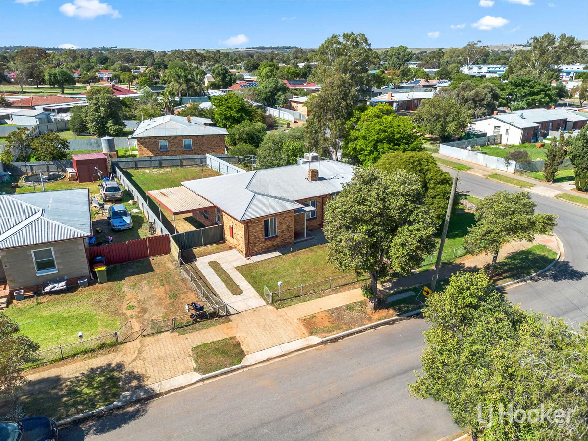 Additional image 25 of 4 Hocking Street, Elizabeth Downs SA 5113