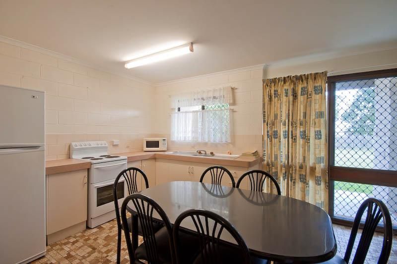 2/322 Warnock Street, North Rockhampton QLD 4701, Image 2