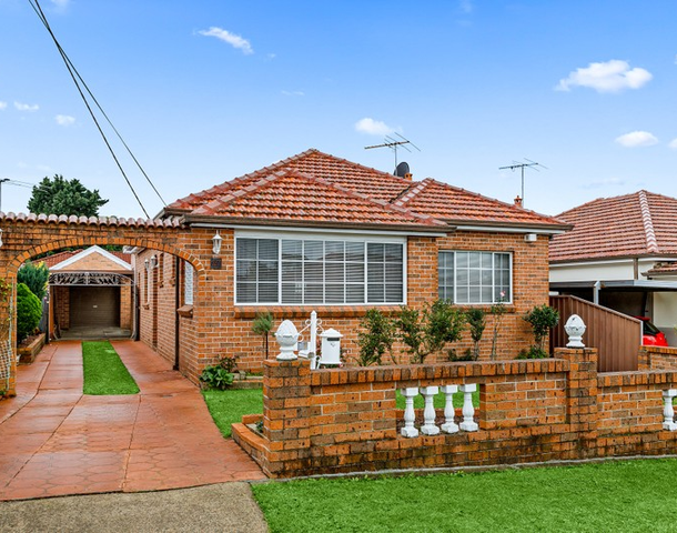 17 Mainerd Avenue, Bexley North NSW 2207