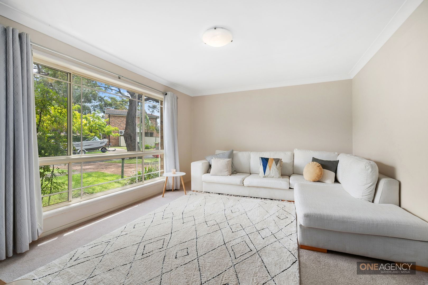 2/10 Foch Avenue, Gymea NSW 2227, Image 1