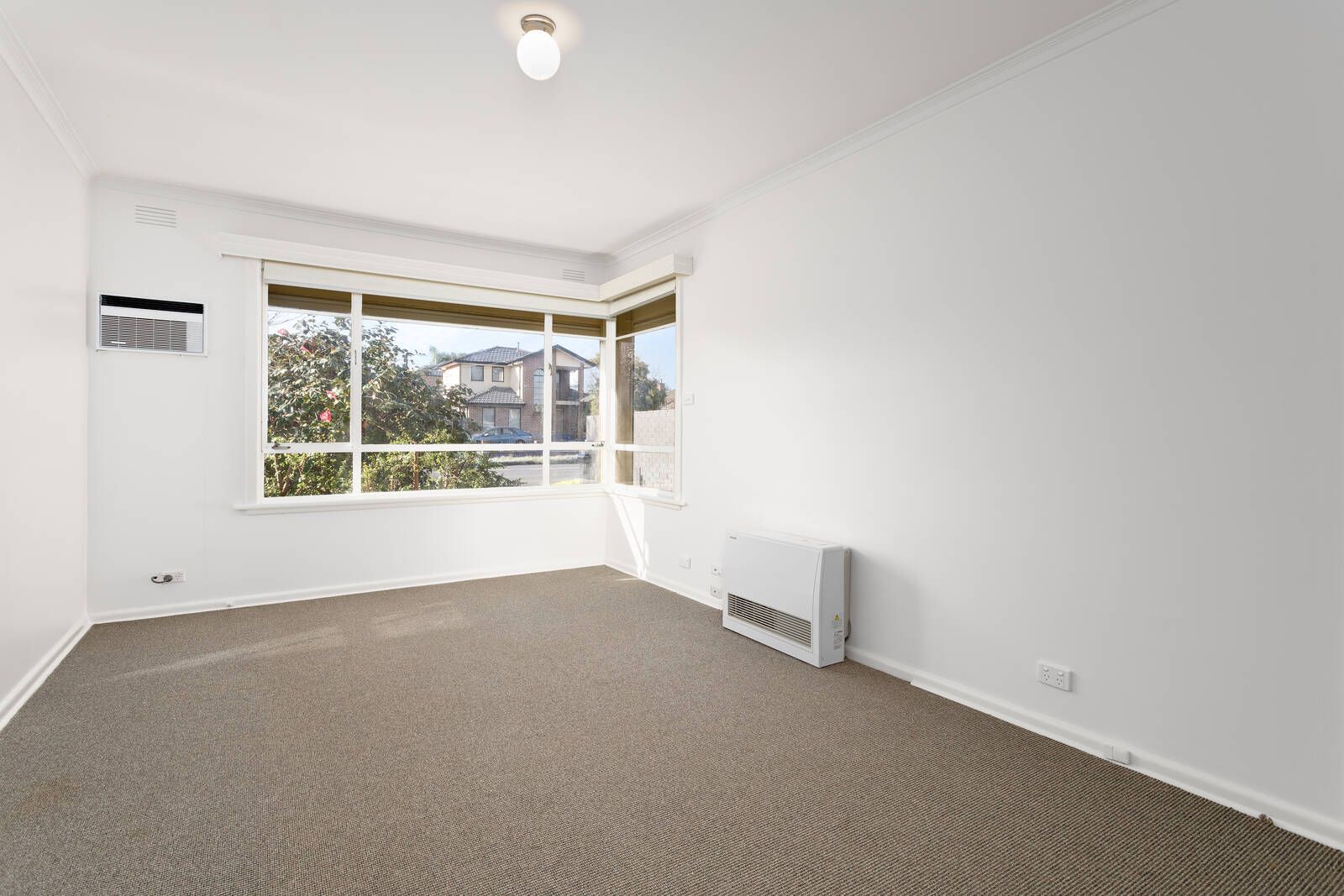 1/697 Warrigal Road, Bentleigh East VIC 3165, Image 2