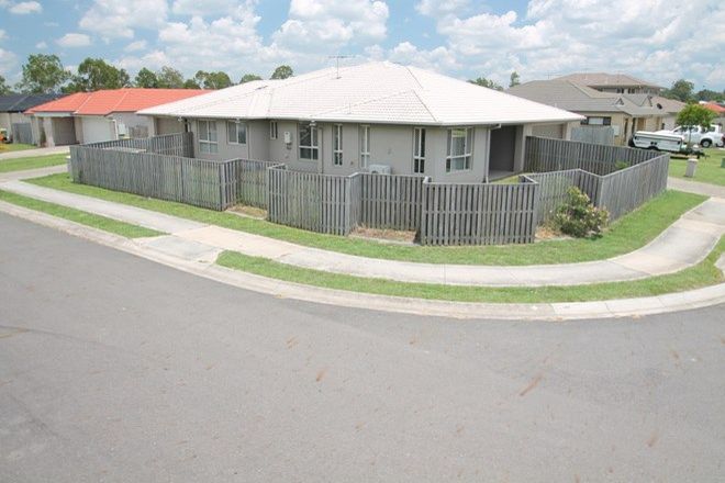 Picture of 1/7 Ronayne Circle, ONE MILE QLD 4305