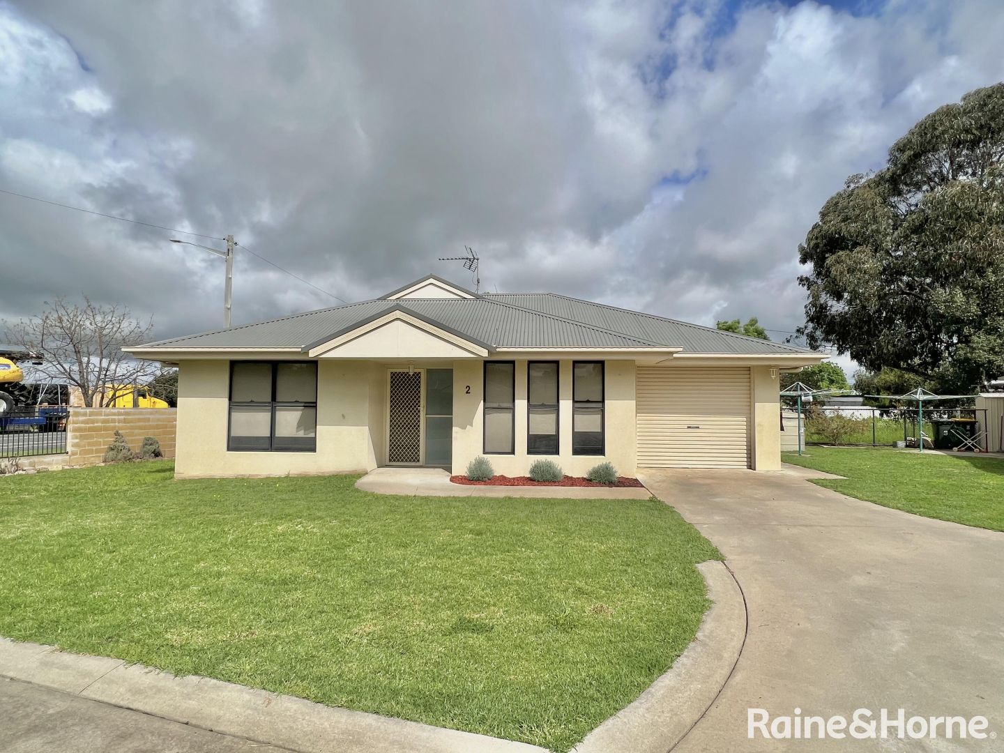 2/34-36 Grafton Street, Grenfell NSW 2810, Image 1