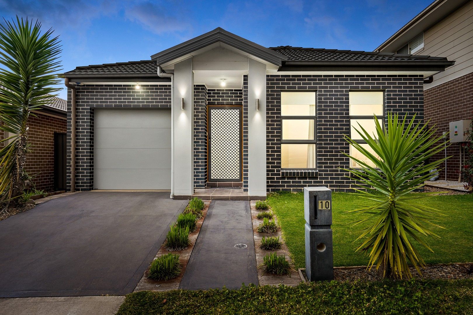 10 Portsmouth Circuit Jordan Springs NSW 2747 House For Rent Domain