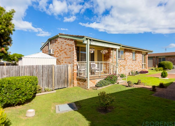 15 Gilbert Avenue, Gorokan NSW 2263