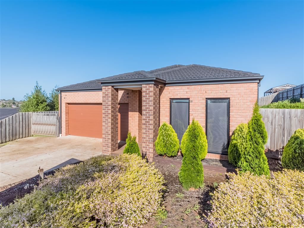 19 Ajax Street, Drouin VIC 3818, Image 0