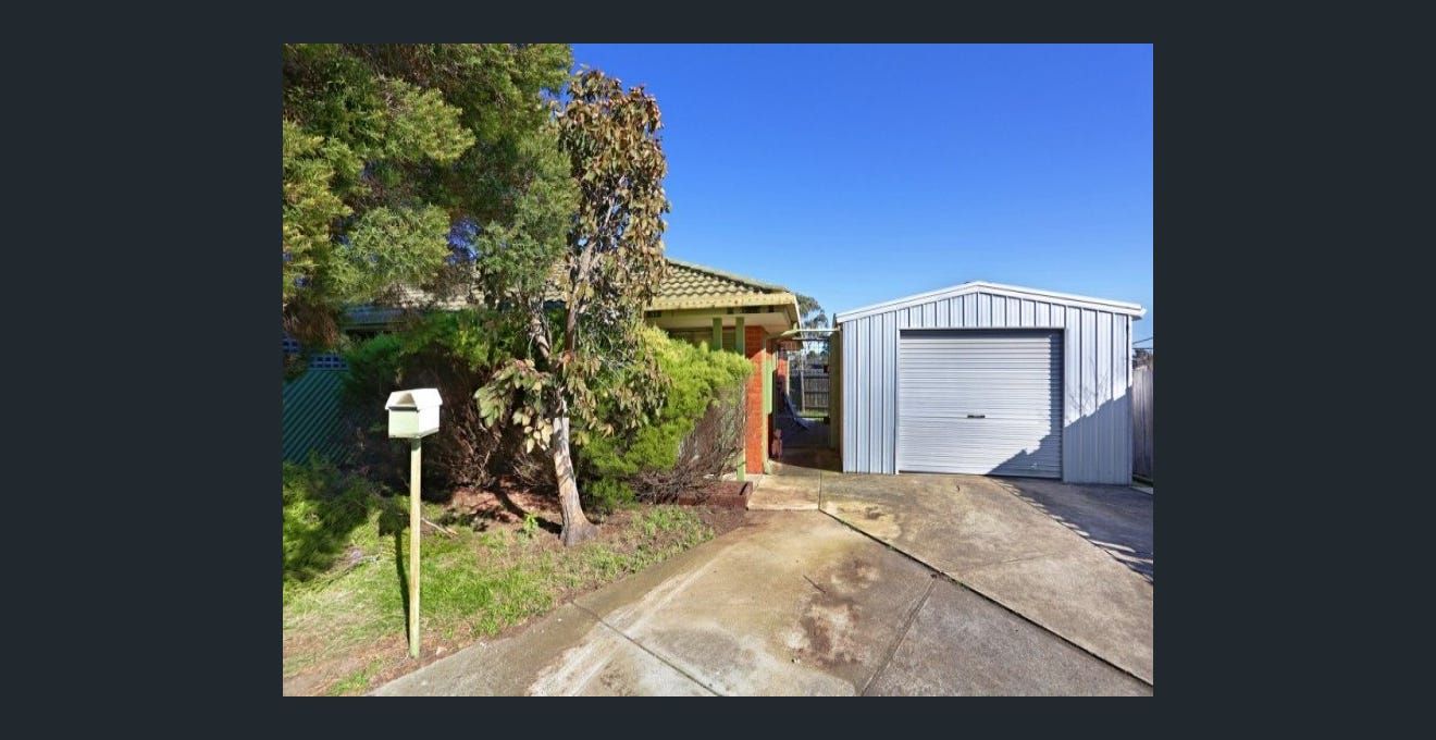 3 bedrooms House in 11 Camms Way MEADOW HEIGHTS VIC, 3048