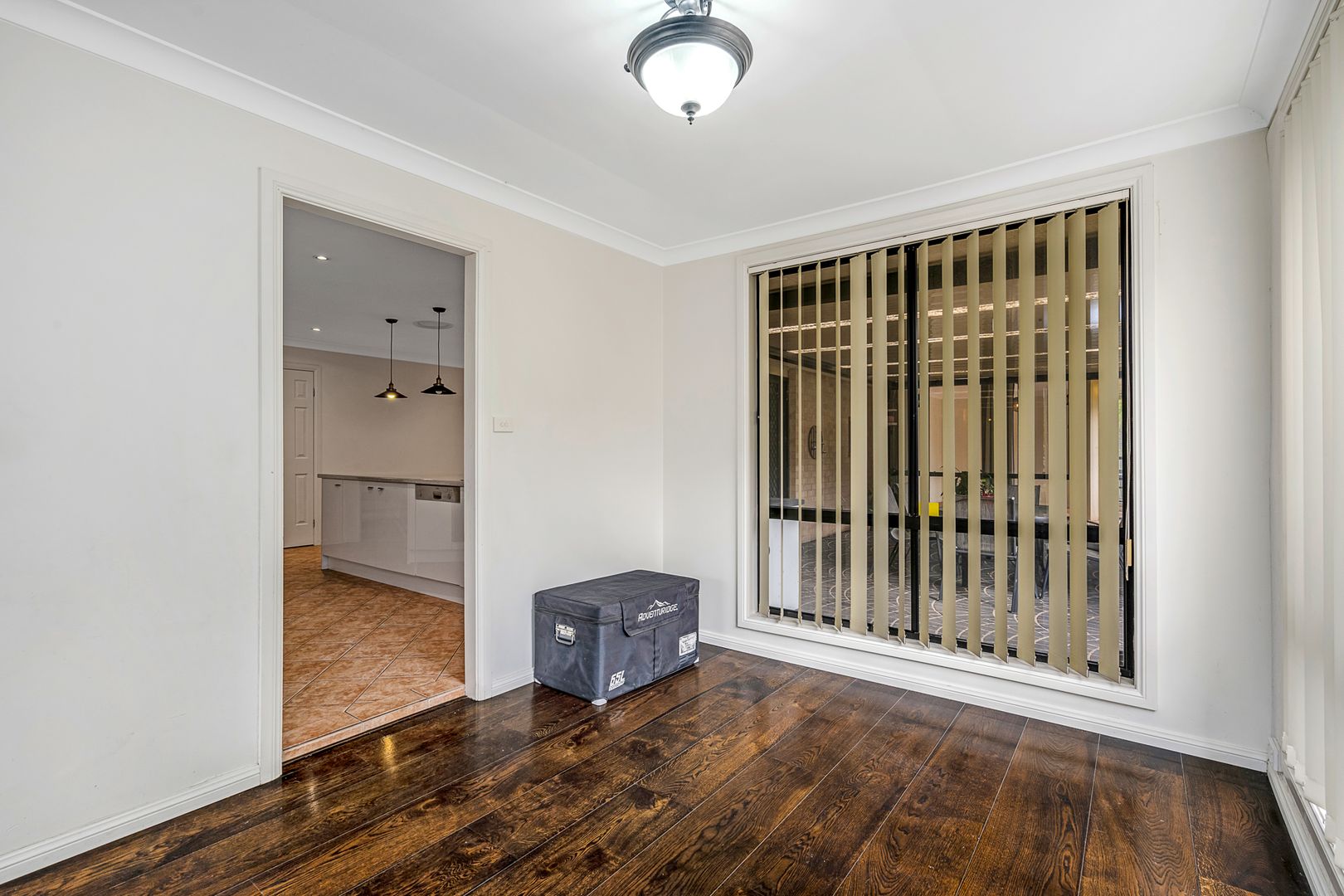 4 Edwin Place, Glenwood NSW 2768, Image 2