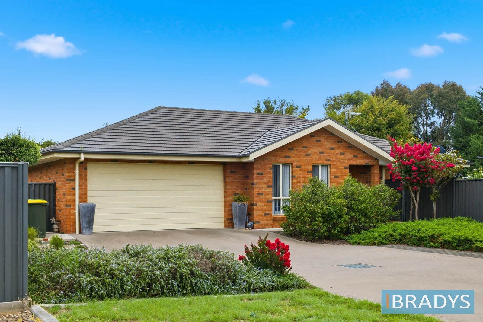 2/106 Gibraltar Street, Bungendore NSW 2621